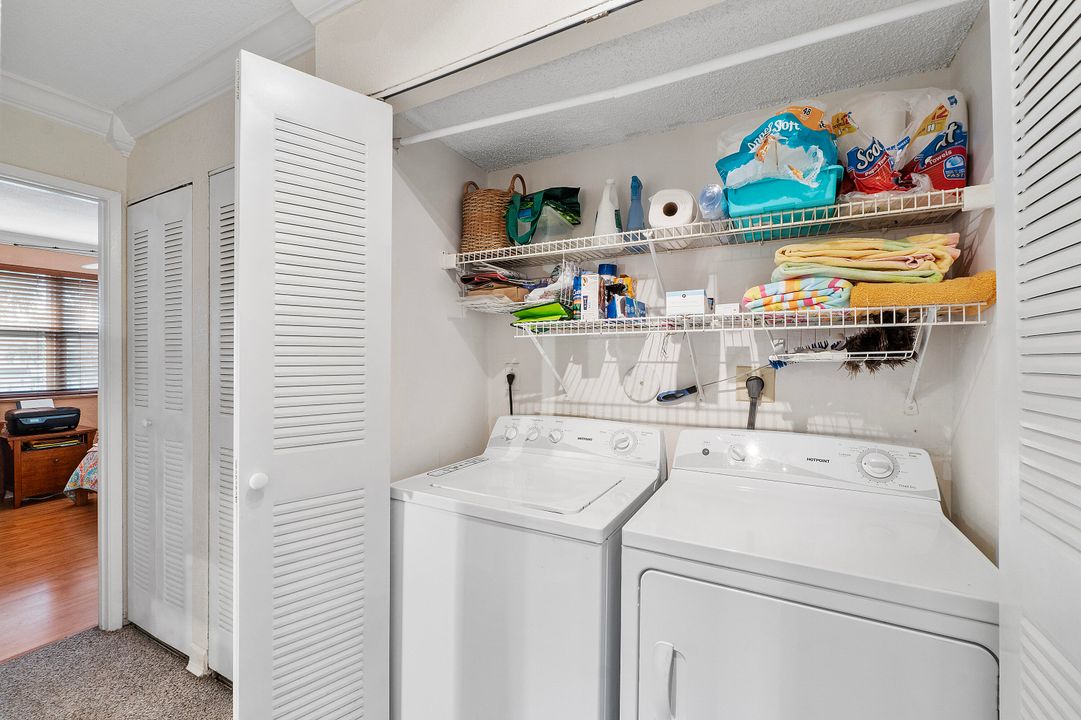 В аренду: $3,250 (2 спален, 2 ванн, 1018 Квадратных фут)