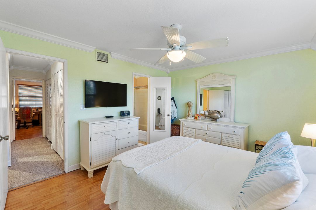 В аренду: $3,250 (2 спален, 2 ванн, 1018 Квадратных фут)