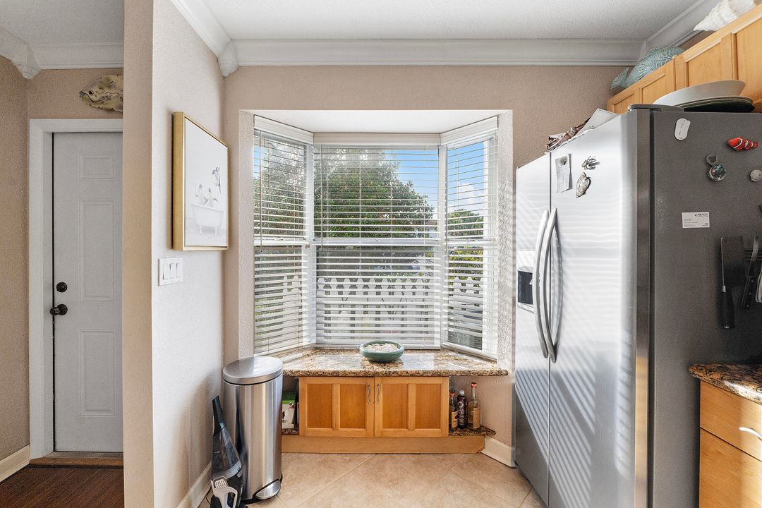 В аренду: $3,250 (2 спален, 2 ванн, 1018 Квадратных фут)