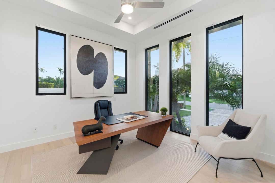 待售: $5,690,000 (5 贝兹, 5 浴室, 4772 平方英尺)