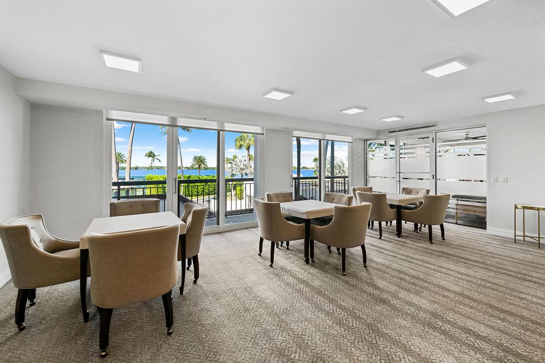 На продажу: $3,150,000 (3 спален, 3 ванн, 2533 Квадратных фут)