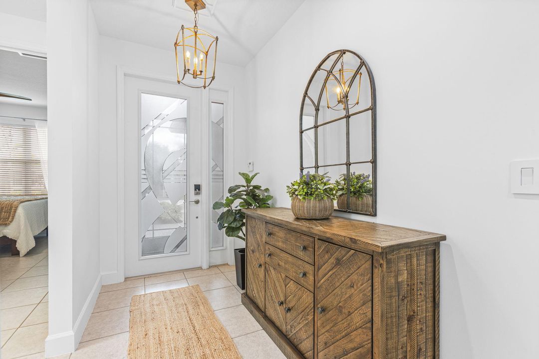 For Sale: $480,000 (2 beds, 2 baths, 1508 Square Feet)