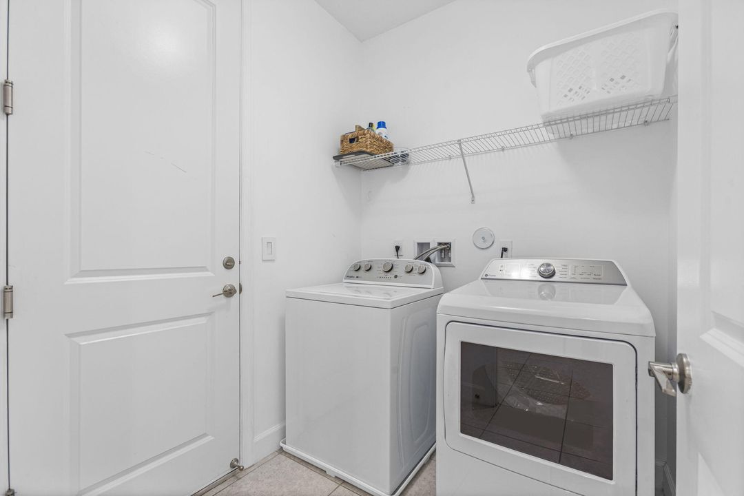 For Sale: $480,000 (2 beds, 2 baths, 1508 Square Feet)