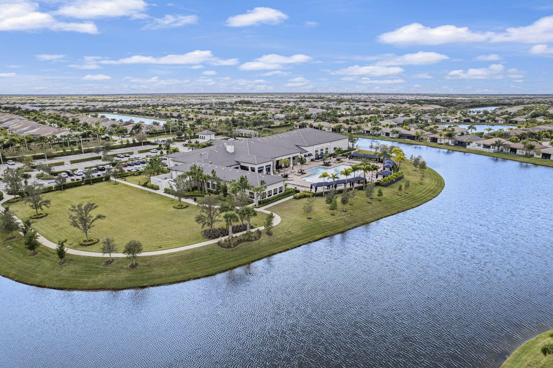 For Sale: $480,000 (2 beds, 2 baths, 1508 Square Feet)