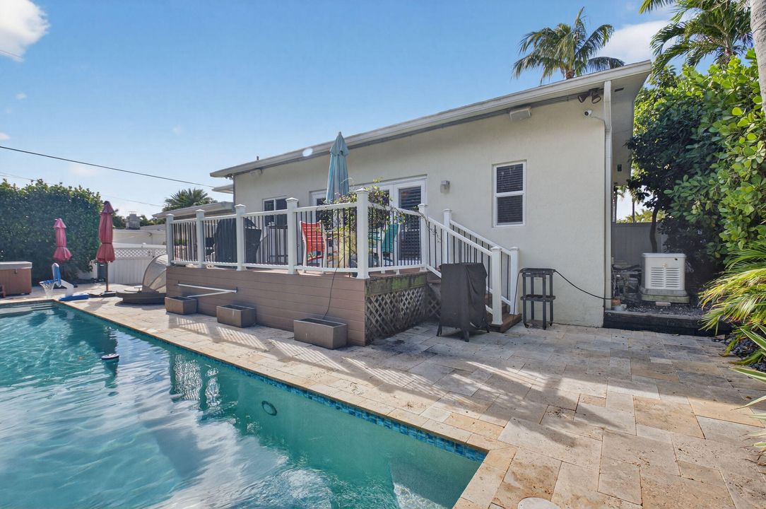 На продажу: $1,445,000 (3 спален, 2 ванн, 2244 Квадратных фут)