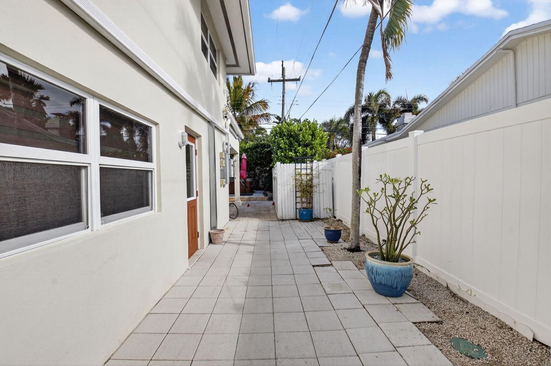 На продажу: $1,445,000 (3 спален, 2 ванн, 2244 Квадратных фут)