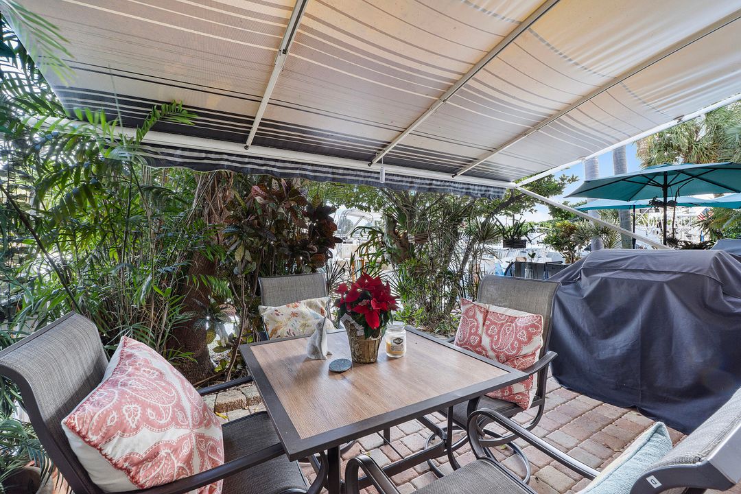 В аренду: $3,250 (2 спален, 2 ванн, 1018 Квадратных фут)