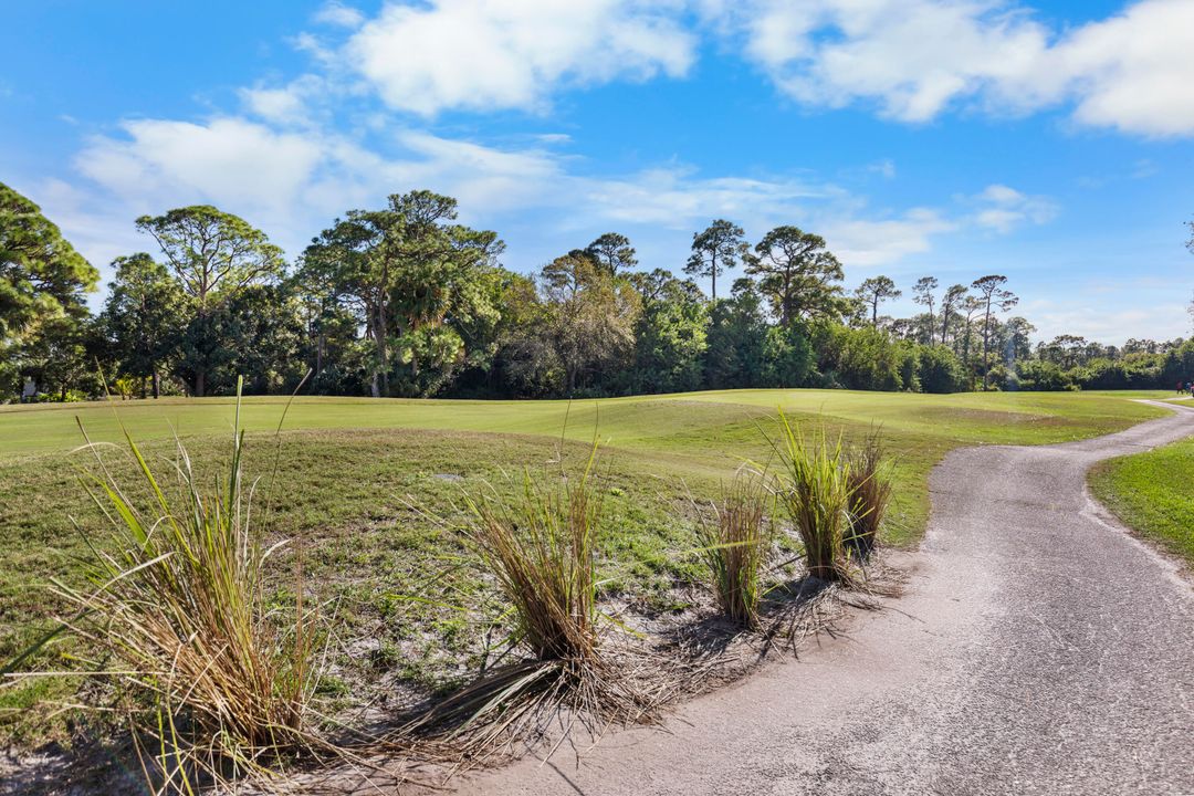 For Rent: $3,400 (3 beds, 2 baths, 2430 Square Feet)