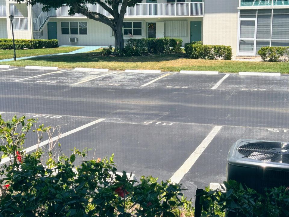 На продажу: $145,000 (1 спален, 1 ванн, 570 Квадратных фут)