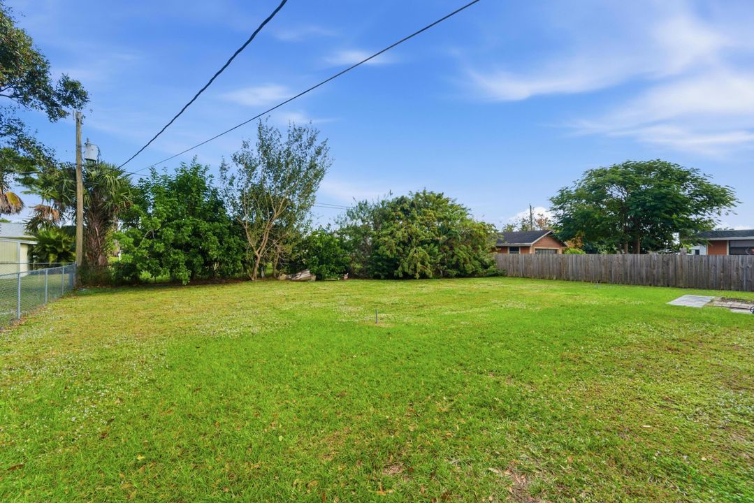 待售: $284,600 (3 贝兹, 2 浴室, 1000 平方英尺)