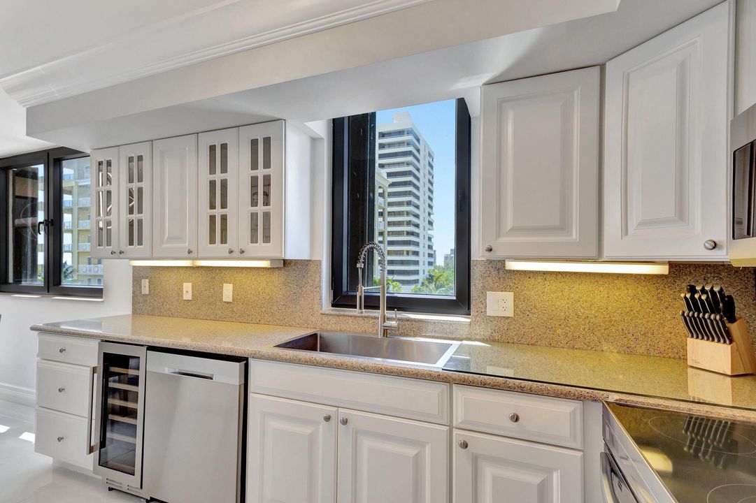 待售: $649,000 (2 贝兹, 2 浴室, 1532 平方英尺)