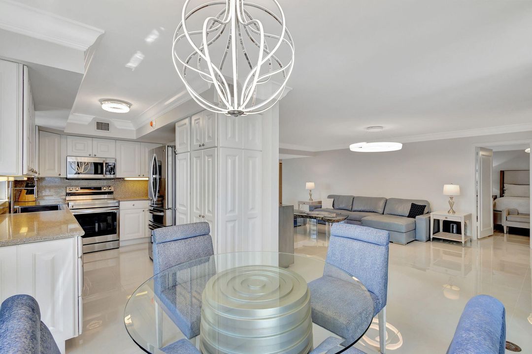 待售: $649,000 (2 贝兹, 2 浴室, 1532 平方英尺)