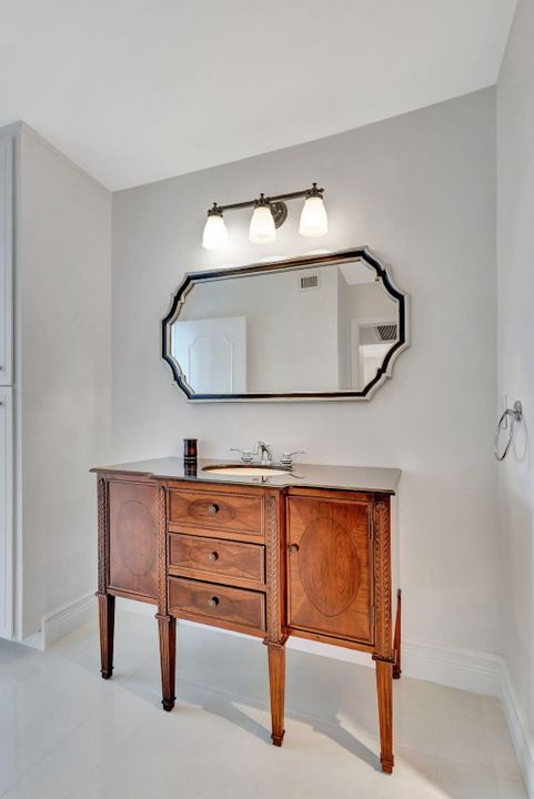 待售: $649,000 (2 贝兹, 2 浴室, 1532 平方英尺)