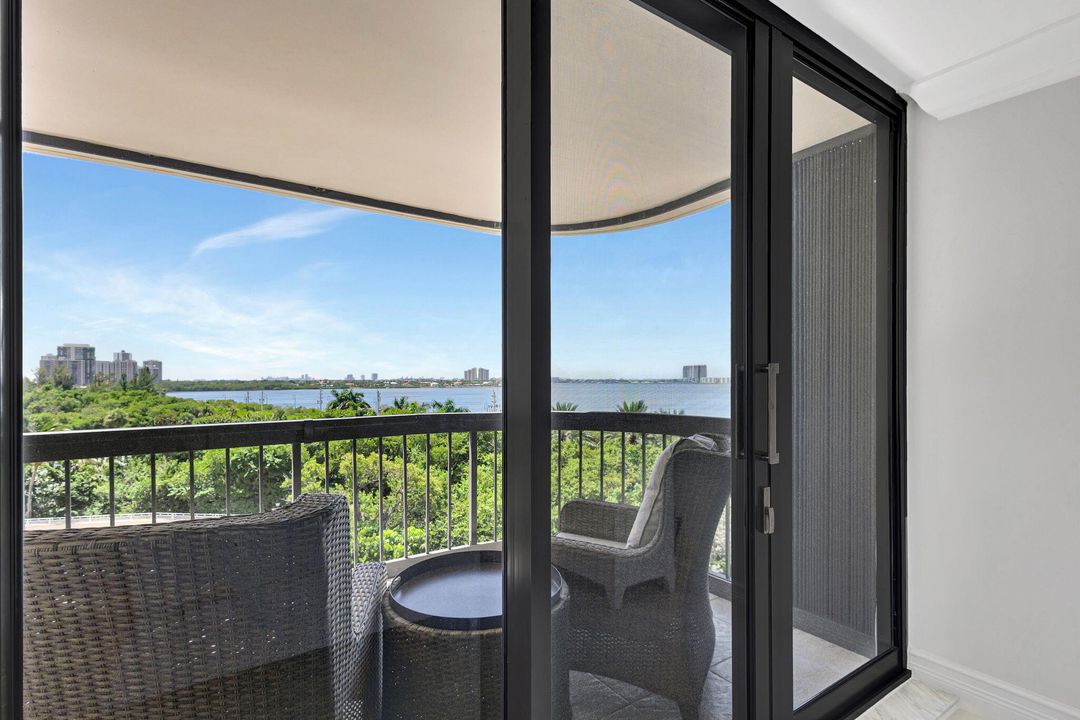 待售: $649,000 (2 贝兹, 2 浴室, 1532 平方英尺)