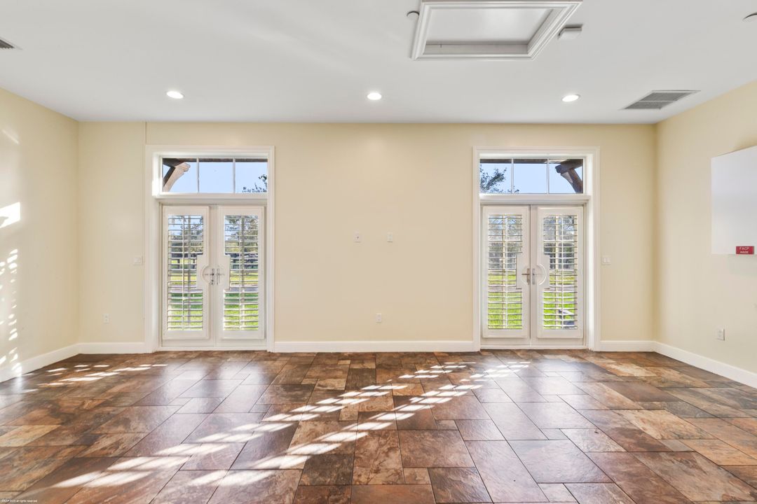 待售: $12,000,000 (7 贝兹, 7 浴室, 5997 平方英尺)