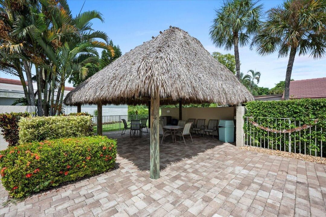 For Rent: $4,000 (3 beds, 2 baths, 2200 Square Feet)