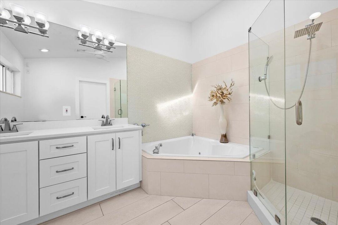 For Rent: $4,000 (3 beds, 2 baths, 2200 Square Feet)