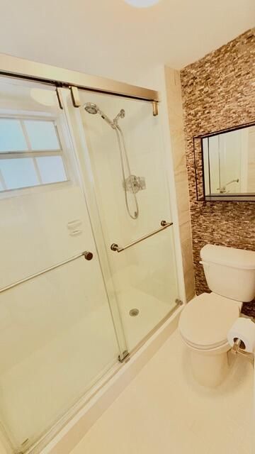 待售: $227,500 (2 贝兹, 2 浴室, 1162 平方英尺)