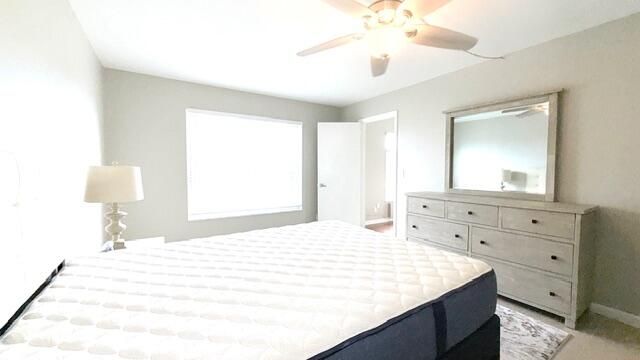 待售: $227,500 (2 贝兹, 2 浴室, 1162 平方英尺)