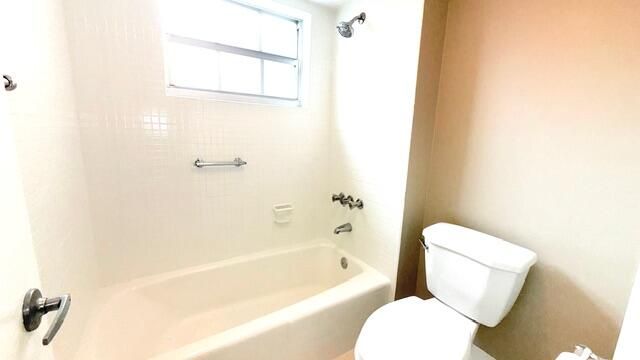 待售: $227,500 (2 贝兹, 2 浴室, 1162 平方英尺)