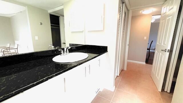 待售: $227,500 (2 贝兹, 2 浴室, 1162 平方英尺)