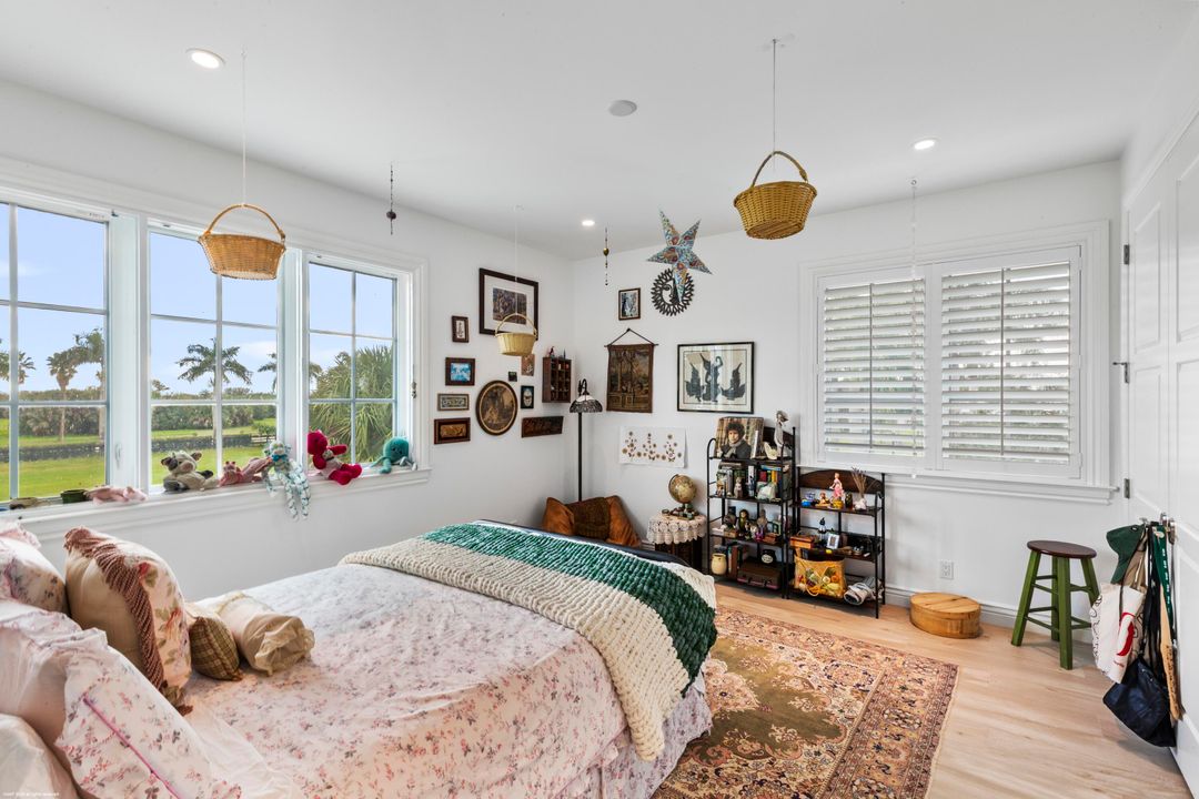 待售: $12,000,000 (7 贝兹, 7 浴室, 5997 平方英尺)