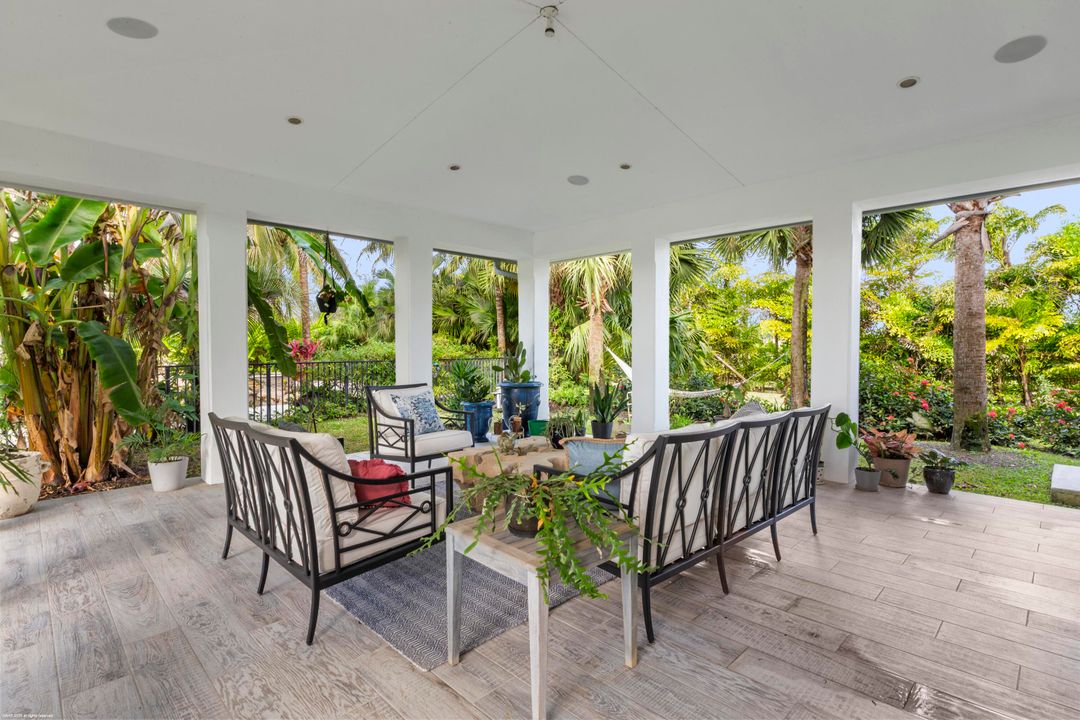 待售: $12,000,000 (7 贝兹, 7 浴室, 5997 平方英尺)