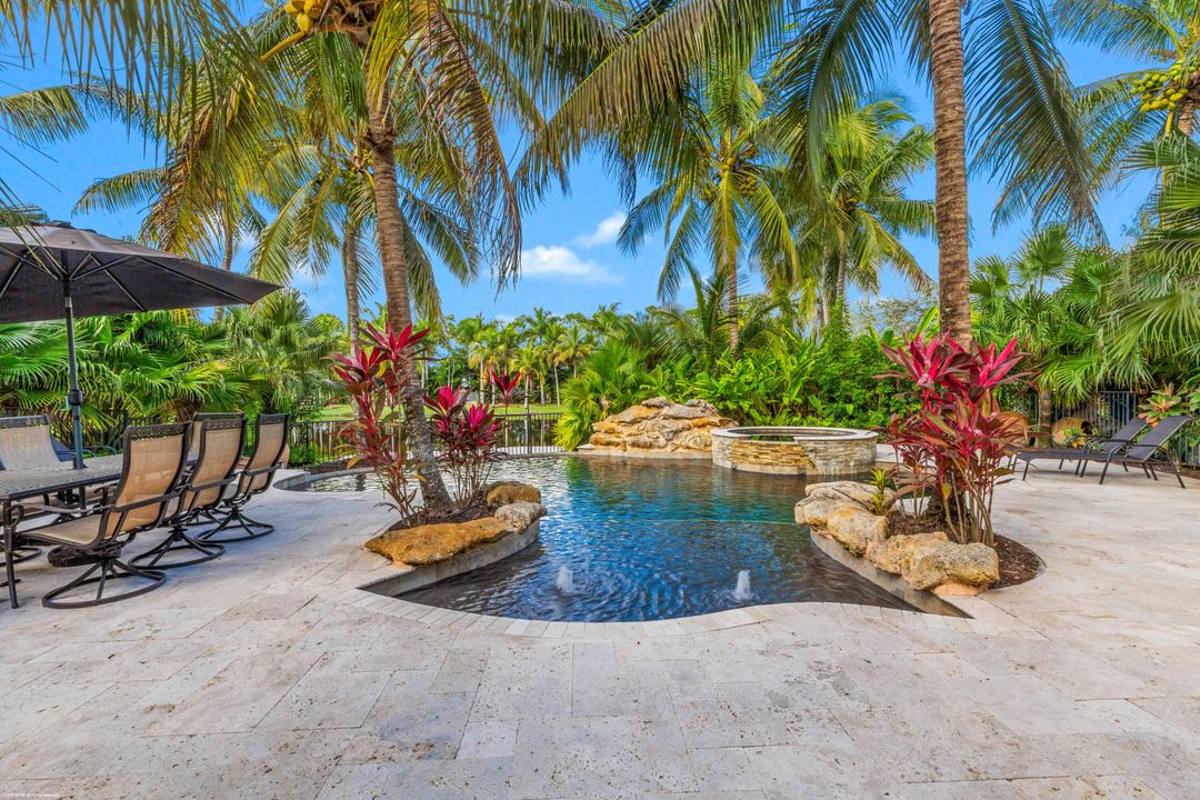 待售: $12,000,000 (7 贝兹, 7 浴室, 5997 平方英尺)