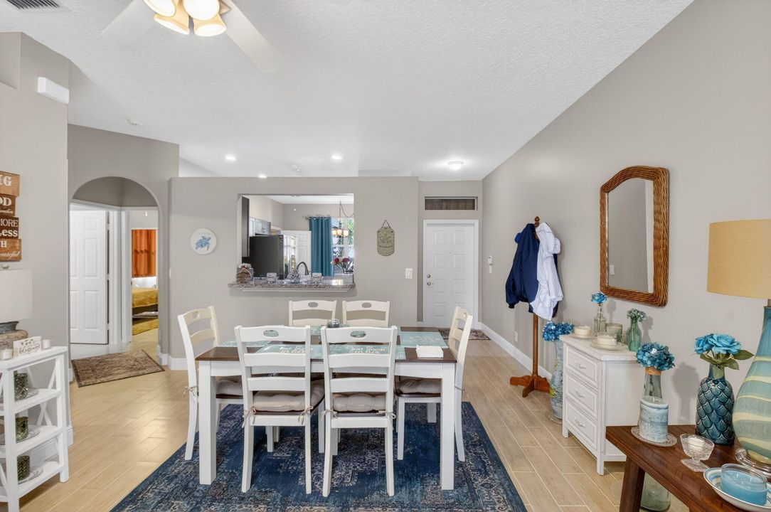 待售: $415,000 (3 贝兹, 2 浴室, 1436 平方英尺)