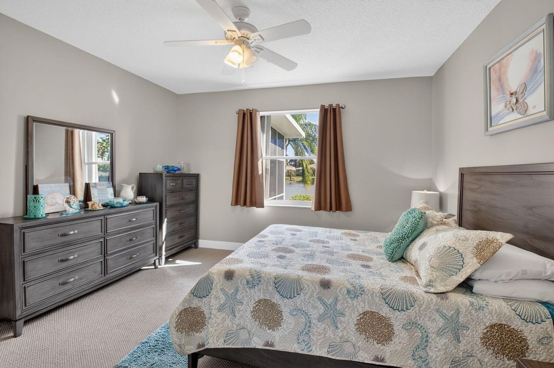 待售: $415,000 (3 贝兹, 2 浴室, 1436 平方英尺)