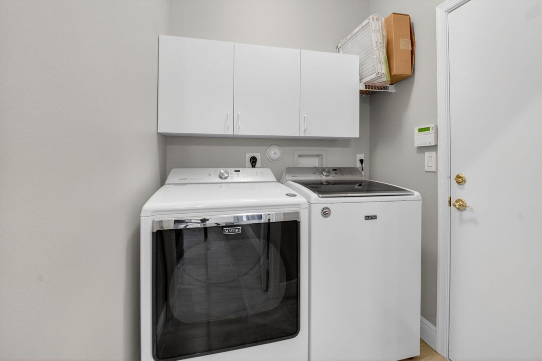 待售: $415,000 (3 贝兹, 2 浴室, 1436 平方英尺)