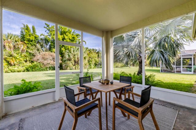 For Sale: $424,000 (4 beds, 2 baths, 2000 Square Feet)