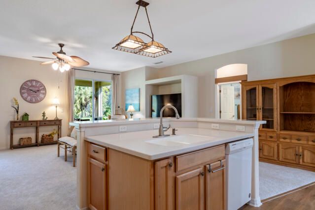 For Sale: $424,000 (4 beds, 2 baths, 2000 Square Feet)