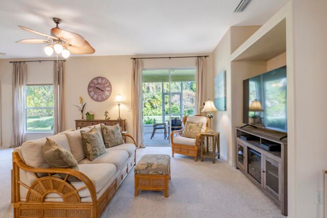 For Sale: $424,000 (4 beds, 2 baths, 2000 Square Feet)