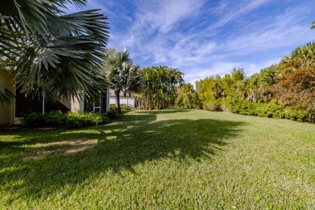 For Sale: $424,000 (4 beds, 2 baths, 2000 Square Feet)