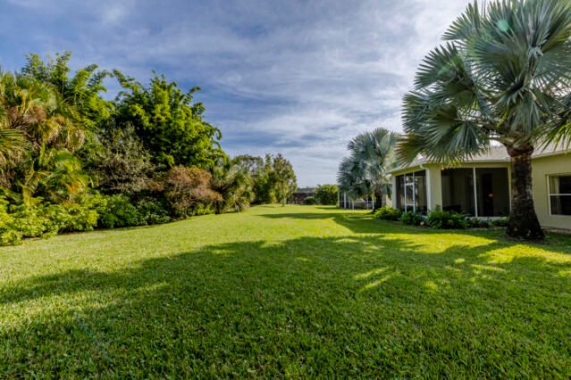 For Sale: $424,000 (4 beds, 2 baths, 2000 Square Feet)