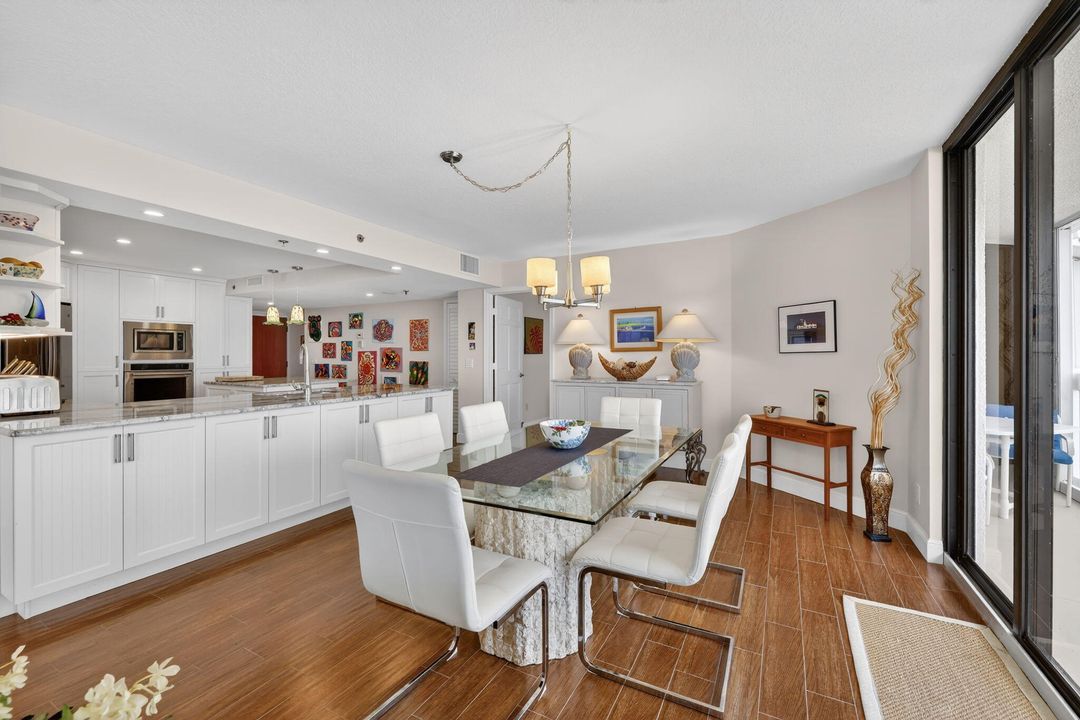 出租: $6,500 (2 贝兹, 2 浴室, 1602 平方英尺)