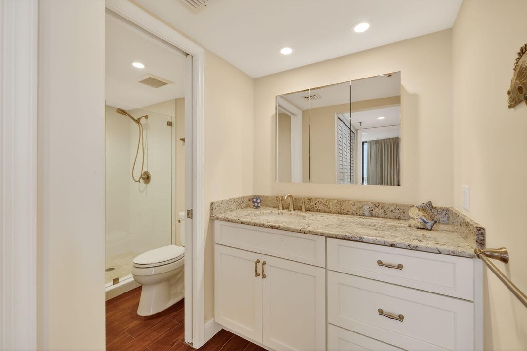 出租: $6,500 (2 贝兹, 2 浴室, 1602 平方英尺)