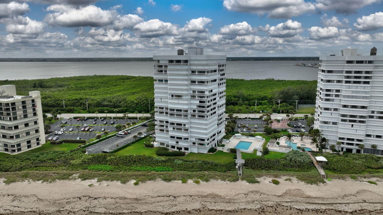 出租: $6,500 (2 贝兹, 2 浴室, 1602 平方英尺)