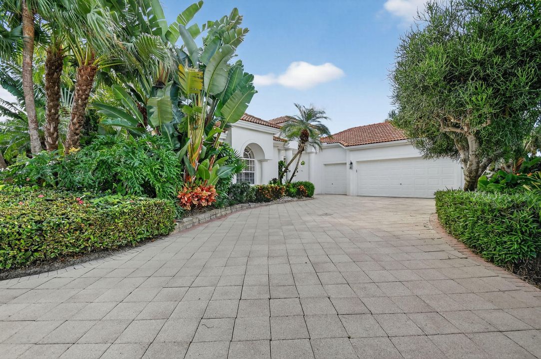 待售: $549,000 (3 贝兹, 3 浴室, 2472 平方英尺)