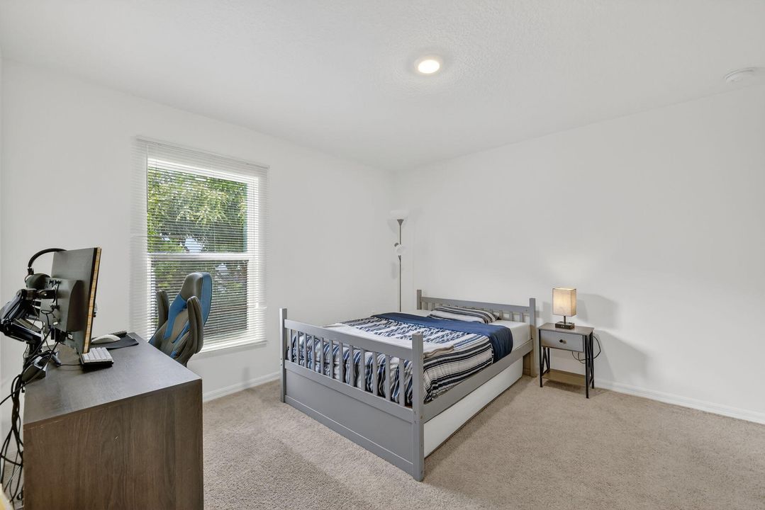 For Rent: $2,900 (4 beds, 2 baths, 2134 Square Feet)