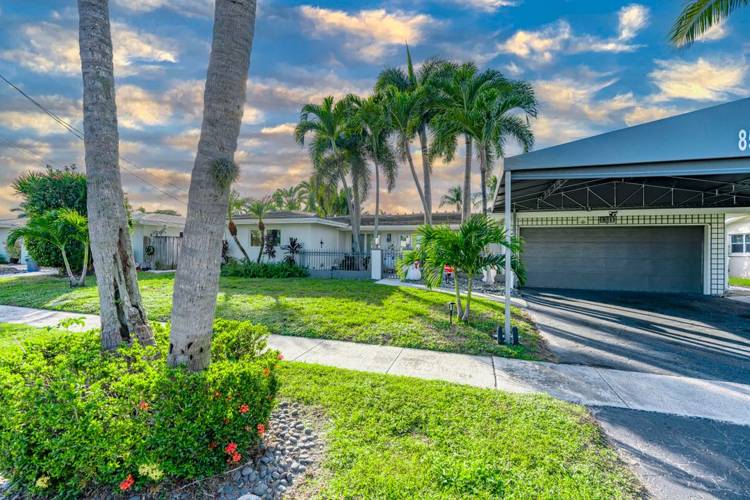 На продажу: $2,200,000 (4 спален, 3 ванн, 2557 Квадратных фут)