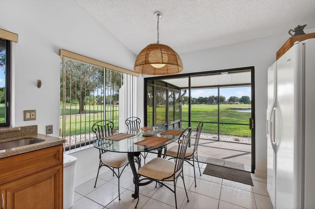 待售: $389,000 (3 贝兹, 2 浴室, 1667 平方英尺)