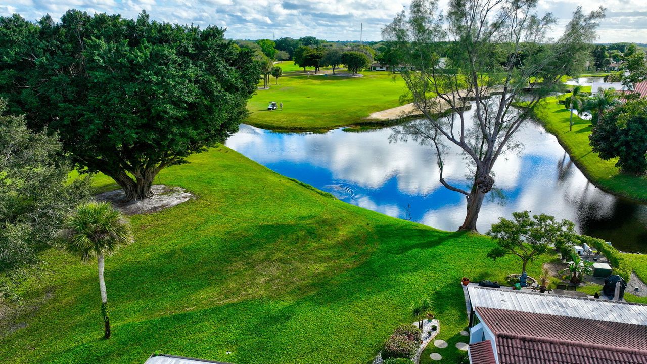 待售: $389,000 (3 贝兹, 2 浴室, 1667 平方英尺)