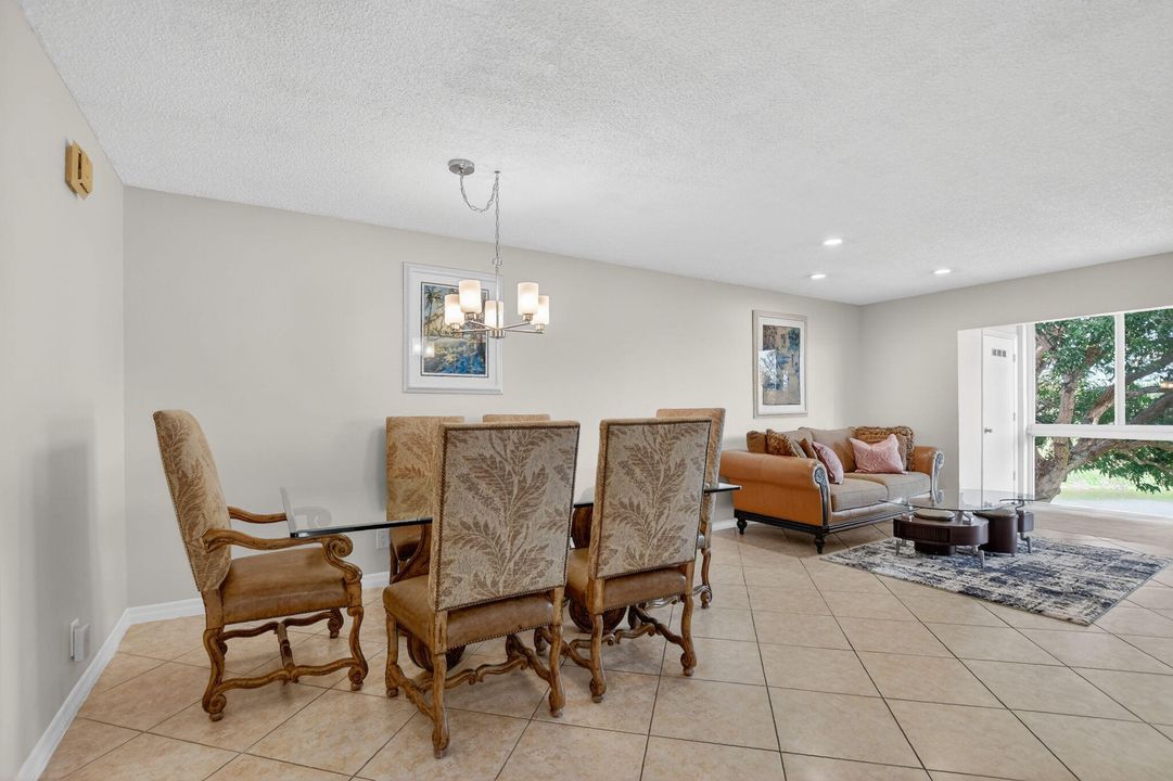 В аренду: $2,200 (2 спален, 2 ванн, 1148 Квадратных фут)