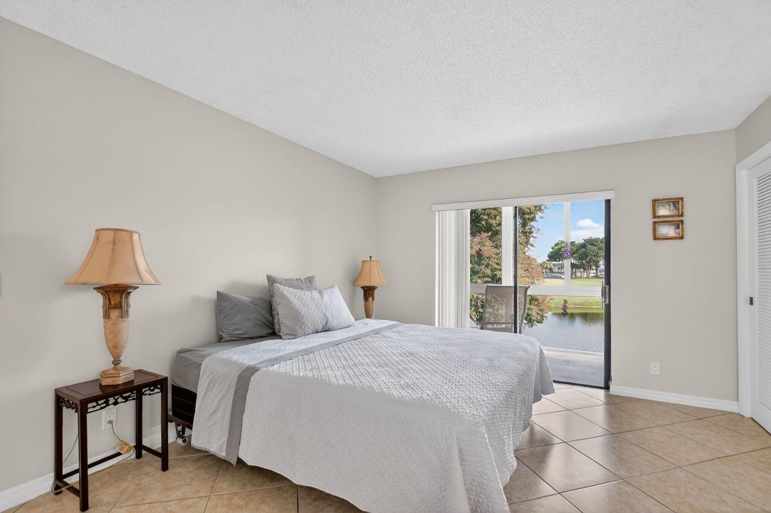 В аренду: $2,200 (2 спален, 2 ванн, 1148 Квадратных фут)