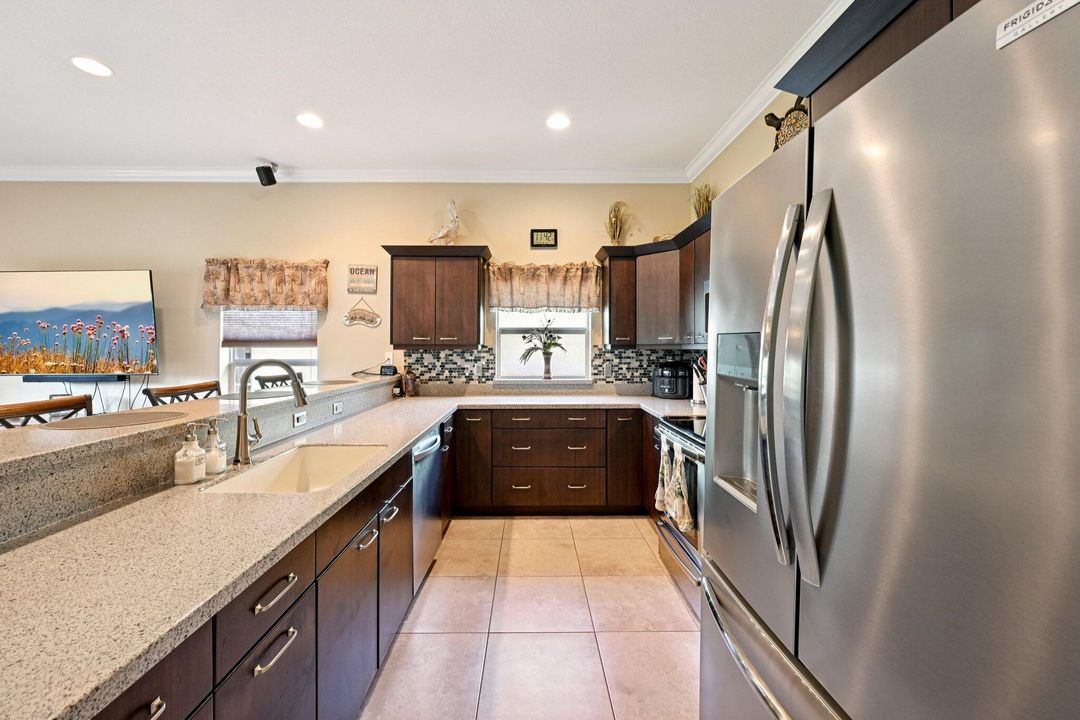 待售: $475,000 (3 贝兹, 2 浴室, 1856 平方英尺)