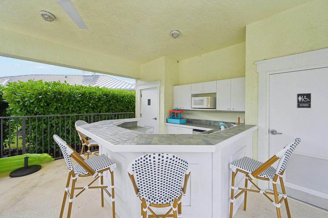 待售: $475,000 (3 贝兹, 2 浴室, 1856 平方英尺)