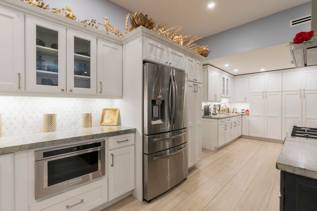 На продажу: $2,200,000 (4 спален, 3 ванн, 2557 Квадратных фут)