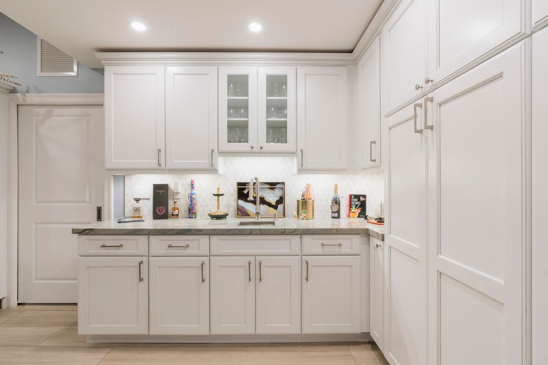 На продажу: $2,200,000 (4 спален, 3 ванн, 2557 Квадратных фут)